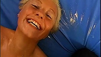 Wild pussy gratifying for babes