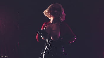 Sheer2 wmike fisting bondage latex 02