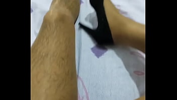 Ricas Medias Pantimedias Y Tacones thumbnail