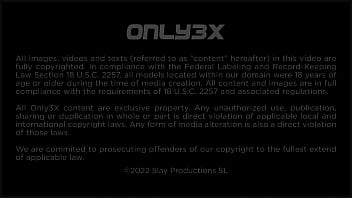 Bella Modele Catches A Rain Of Cum Outdoor By The Pool thumbnail