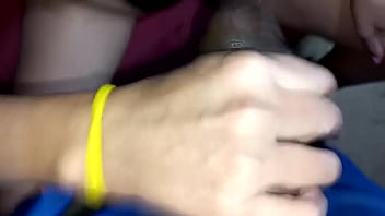 Sexo con hermanastra de vaina pequeña