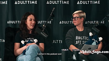 Chilling with a pretty pornstar and talking about thier favs Chilling with a pretty pornstar and talking about thier favs