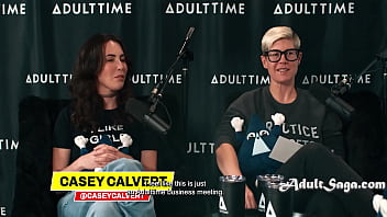 Chilling with a pretty pornstar and talking about thier favs