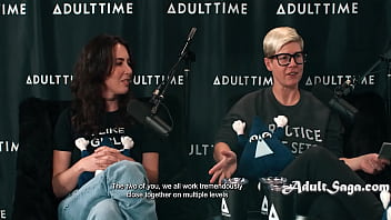 Chilling with a pretty pornstar and talking about thier favs