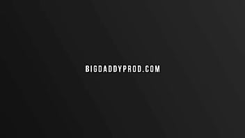 ️new film coming soon️"the fashion paradox" eléa and holymachiavelli first lesbian scene crisang