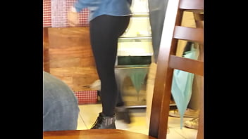 Street peek Street peek