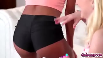 Teach Me To Twerk0mp4 thumbnail