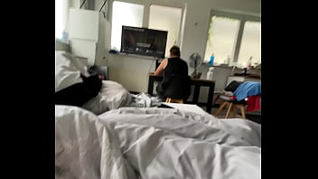 My stepsister masturbate behind my back she cum before i come to her to see her pulsating pussy