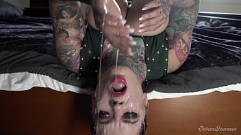 30 cumshots on my face my 1st bukkake