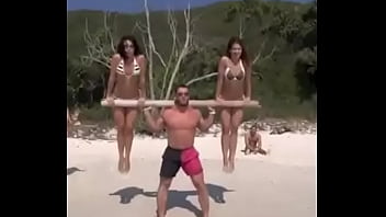 2 b kni girls lifted by strong boy