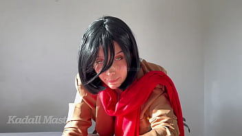 Fiz a cosplay de mikasa senta gostoso