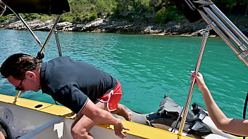 Deck divas chapter 1 slutty blondes candee licious and veronica leal enjoy lesbo action onboard a boat gp3255