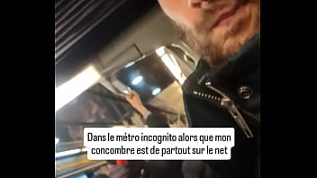 Moi dans le métro alors que tout internet as vu mon concombre dorée et toi tu fais attentions aux personnes dans le