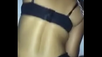 Cachorrinha de quatro