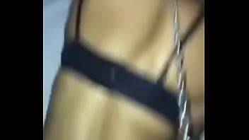 Cachorrinha de quatro