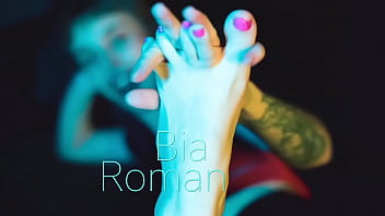 Talking dirty and sucking my toes