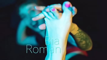 Talking dirty and sucking my toes