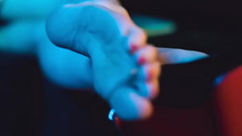 Talking dirty and sucking my toes