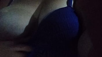 Cómeme las tetas que me encanta