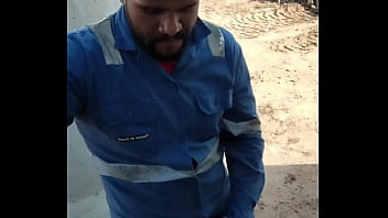 Antes De Ir Pra Casa Trabalhador Da Aquela Gozada Na Obra thumbnail