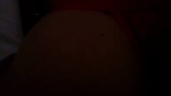 Massageando bunda deliciosa