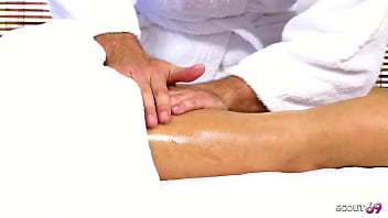 Sweet small ass and tits teen taylor russo seduce to fuck by older guy at massage parlour