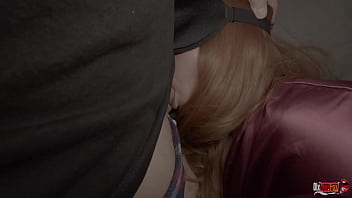 Came to my stepmother's room to fuck her in the mouth and cum in her throat