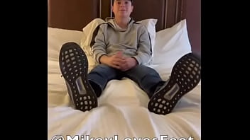 Foot tease video by twinkdomtx is up on the all orders over $99 get 20% off now until june 22nd so get it n Foot tease video by twinkdomtx is up on the all orders over $99 get 20% off now until june 22nd so get it n