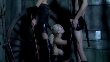 These girls got skills