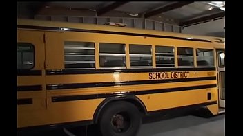 Teen gives a steaming oral sex