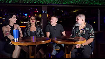 Topcast Entrevista Com A Gostosa Gaby Oliveira E O Tiago Oliveira Do Casalklient thumbnail