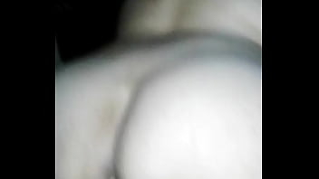 A ella le gusta metérsela toda y pide más