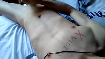 Otro Pajote En Mi Habitación thumbnail