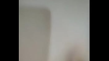 El primo llegando de viaje