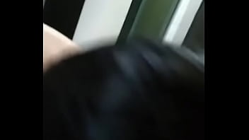 El primo llegando de viaje