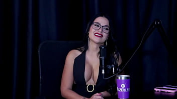 Adora dar o cu fica "alegre" quando bebe deu dicas para um sexo anal e já transou com 15 ao mesmo tempo no gang bang belinha baracho watch sheer red