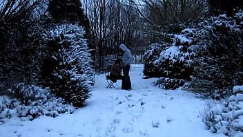 Cedille ou la pipe des neiges entre chiens et loups