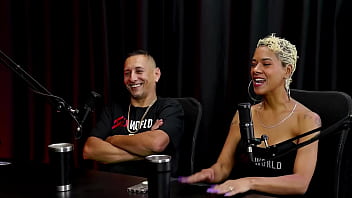 Começou com fotos sensuais ajudaram as pessoas nas enchentes ela gritou que ele iria namorar com ela natt paradise & raposão watch sheer red