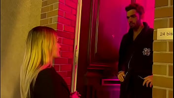 Trailer vidéo hard 16 min gratuite pour mes fans j’avais tellement mal au