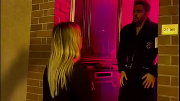 Trailer vidéo hard 16 min gratuite pour mes fans j’avais tellement mal au