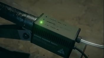 брюнетку трахнуть секс машина