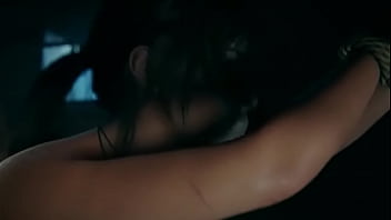 брюнетку трахнуть секс машина