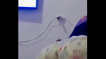 Novinha gostosa dançando funk