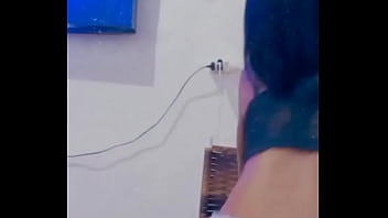 Novinha gostosa dançando funk