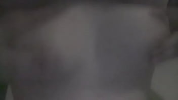 Mostrando os peitos na web can pro namorado Mostrando os peitos na web can pro namorado