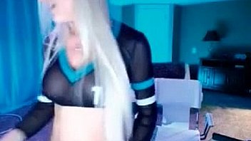 Tiny teen happy because is single