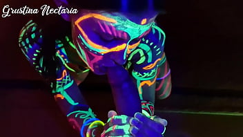 Fucked the wild slim girl in the uv light