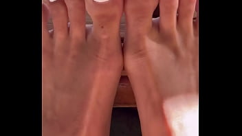 Current toes