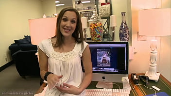 Kiera i can take a gigantic cock