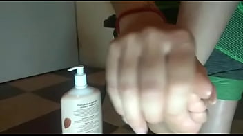 Feet de novia guera en sus 20